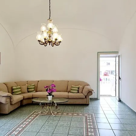 Torrione Maison * Forio di Ischia